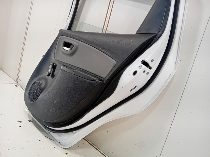 Porta POST DX 670030D190 Toyota Yaris IV 2014