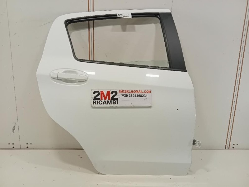 Porta POST DX 670030D190 Toyota Yaris IV 2017