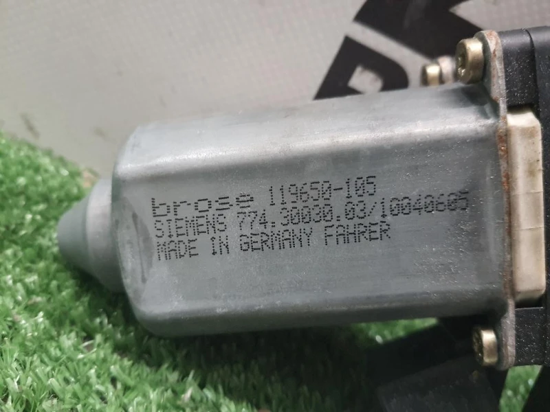 Motorino Alzacristallo Porta ANT SX A2208205342 Mercedes Classe C W203 2000