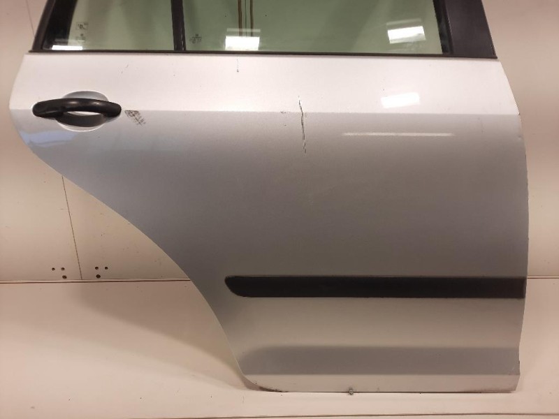 Porta POST DX 5M0833106B Volkswagen GOLF PLUS I 2004