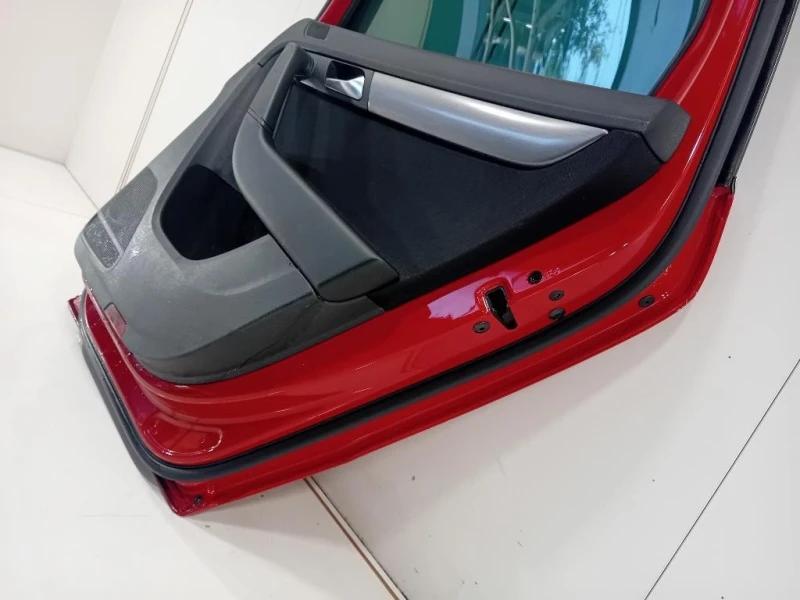 Porta POST DX 3AF833056 Volkswagen Passat VI Variant 2011