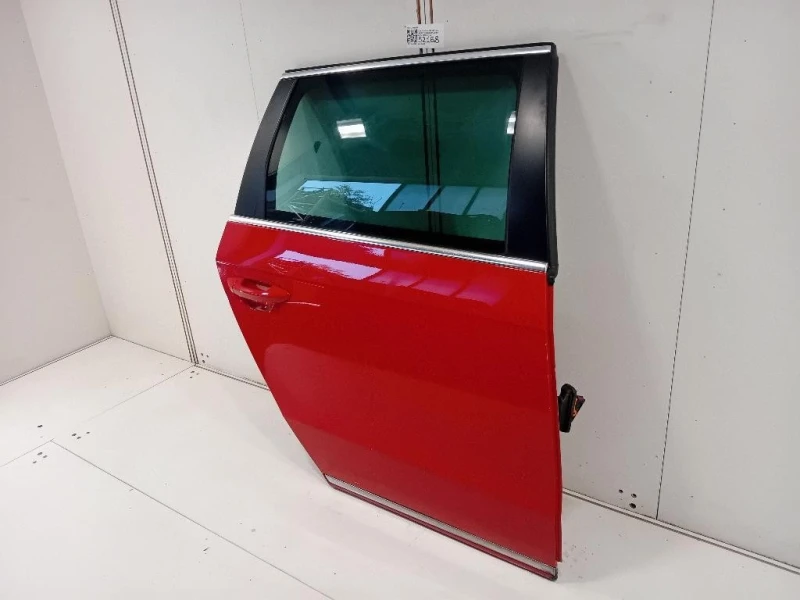 Porta POST DX 3AF833056 Volkswagen Passat VI Variant 2011