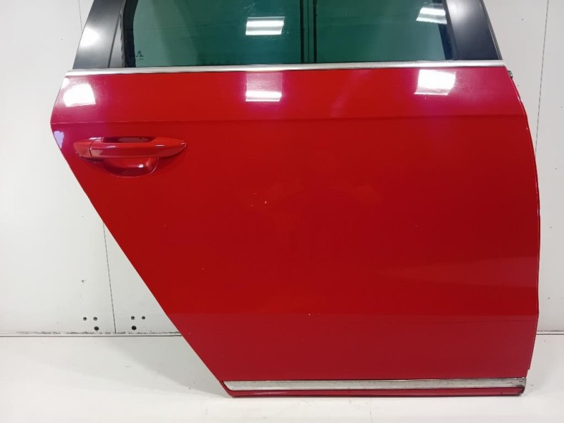 Porta POST DX 3AF833056 Volkswagen Passat VI Variant 2011