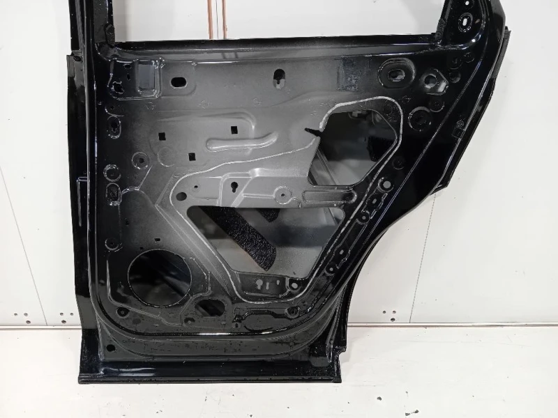 Porta POST DX 760833052B Volkswagen Touareg IV 2017