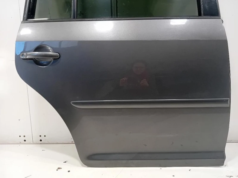 Porta POST DX 1T0833056S Volkswagen Touran III 2010