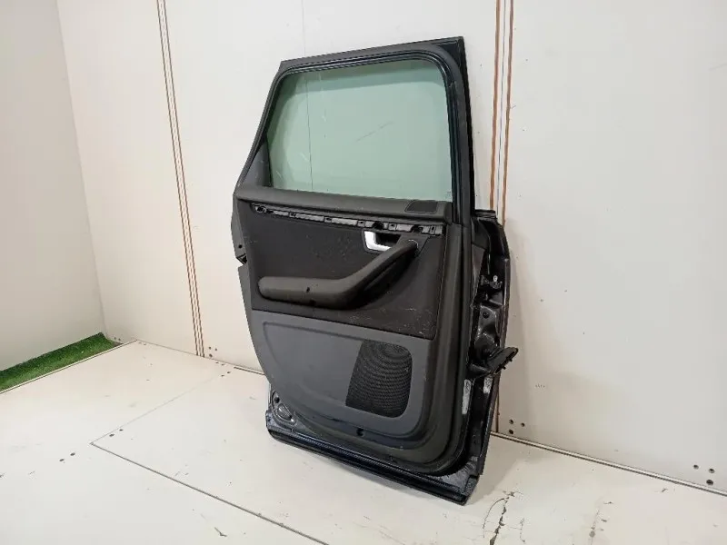 Porta POST SX 8E0833051J Audi A4 8ED Avant 2005