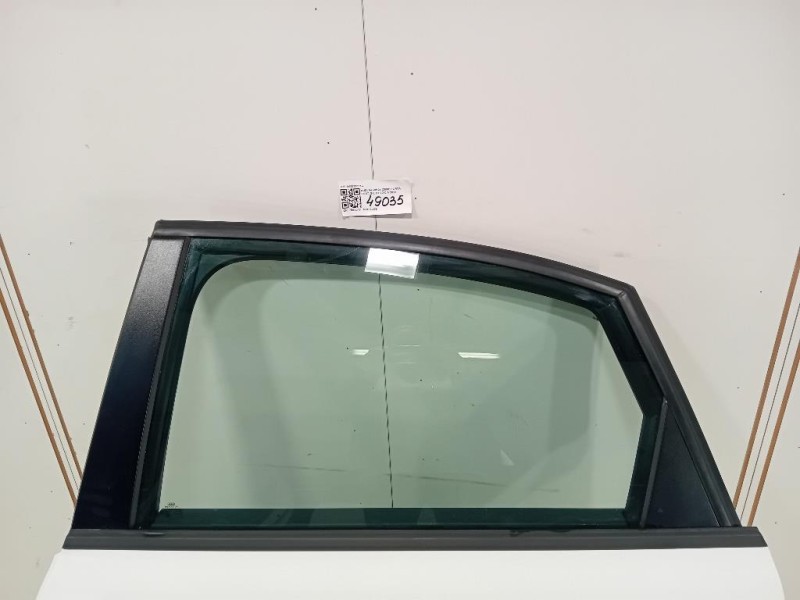 Porta POST SX 8K5833051C Audi A4 8K2 2008