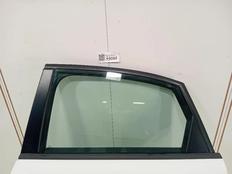 Porta POST SX 8K5833051C Audi A4 8K2 2008