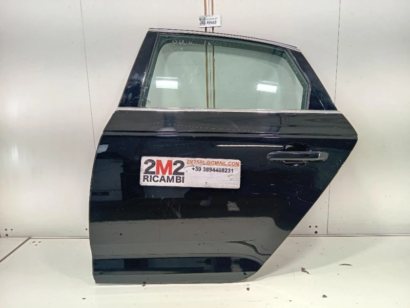 Porta POST SX 8W5833051B Audi A4 8W2 2015