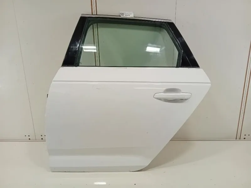 Porta POST SX 8W9833051A Audi A4 8W5 Avant 2015