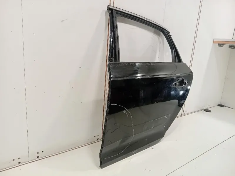 Porta POST SX 8W9833051E Audi A4 8W5 Avant 2015