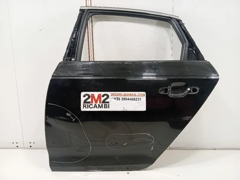 Porta POST SX 8W9833051E Audi A4 8W5 Avant 2015