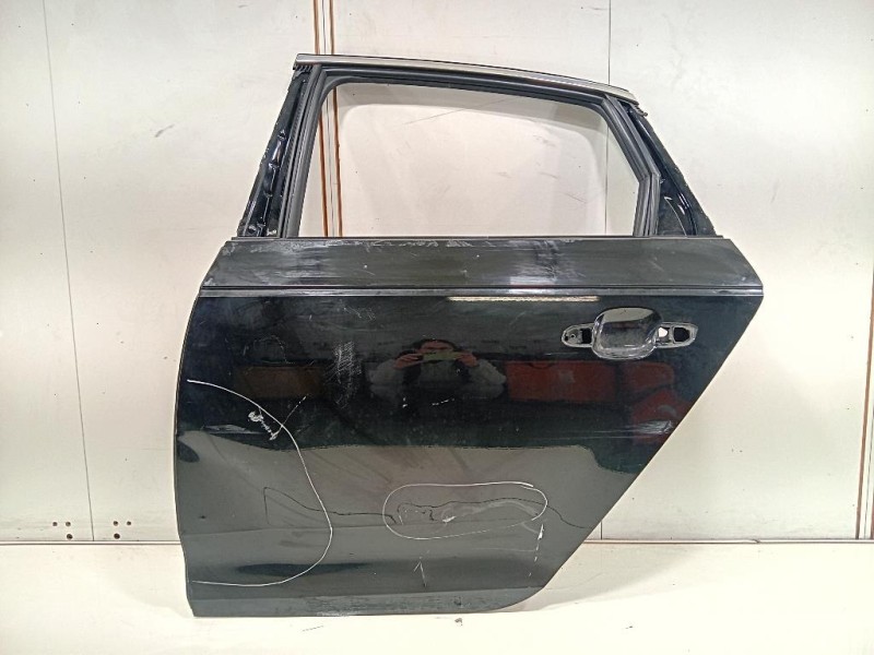 Porta POST SX 8W9833051E Audi A4 8W5 Avant 2015