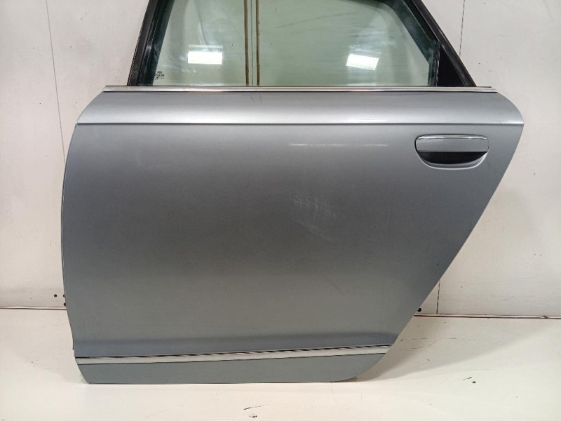 Porta POST SX 4G5833051 Audi A6 4F2 2008