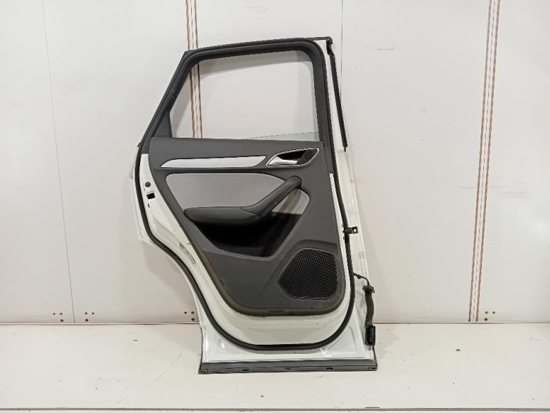 Porta POST SX 8U0833051 Audi Q3 8UB 2012