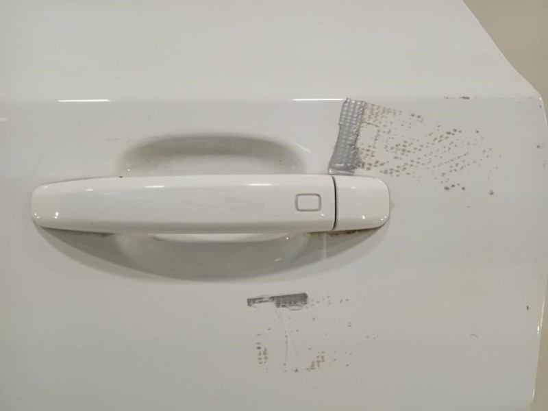 Porta POST SX 8R0833051B Audi Q5 8RB 2012