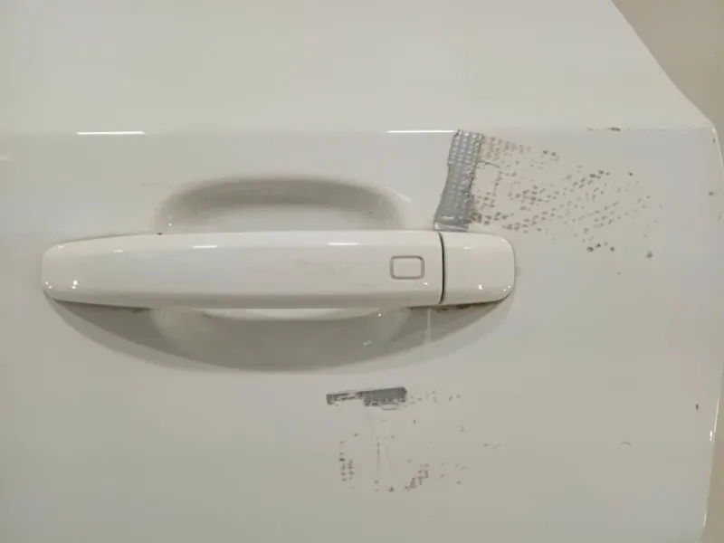 Porta POST SX 8R0833051B Audi Q5 8RB 2012