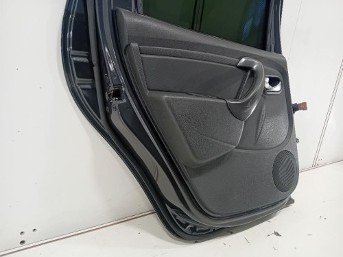 Porta POST SX 821014570R PORTA PORTIERA SPORTELLO Dacia Duster I 2014