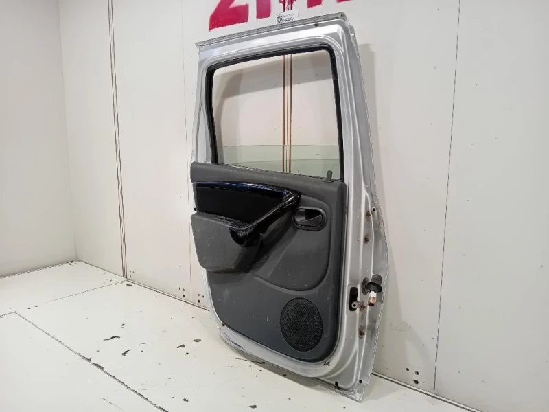 Porta POST SX 821012768R Dacia Duster I 2014