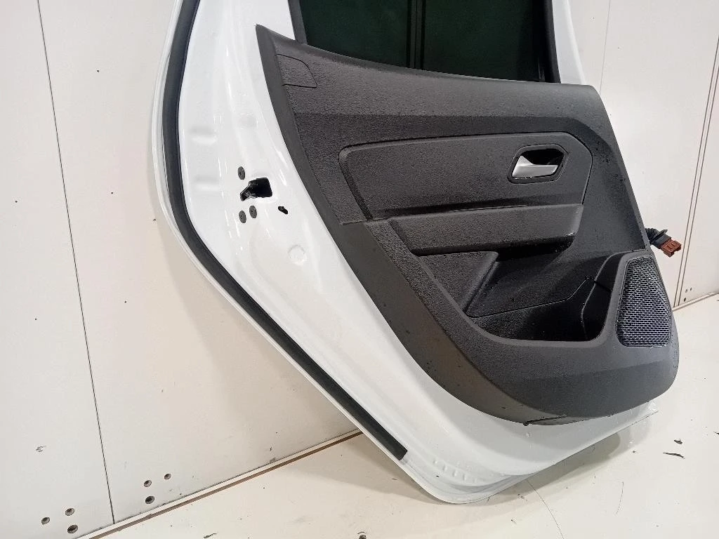 Porta POST SX 821017139R Dacia Duster II 2021