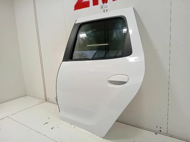 Porta POST SX 821017139R Dacia Duster II 2021