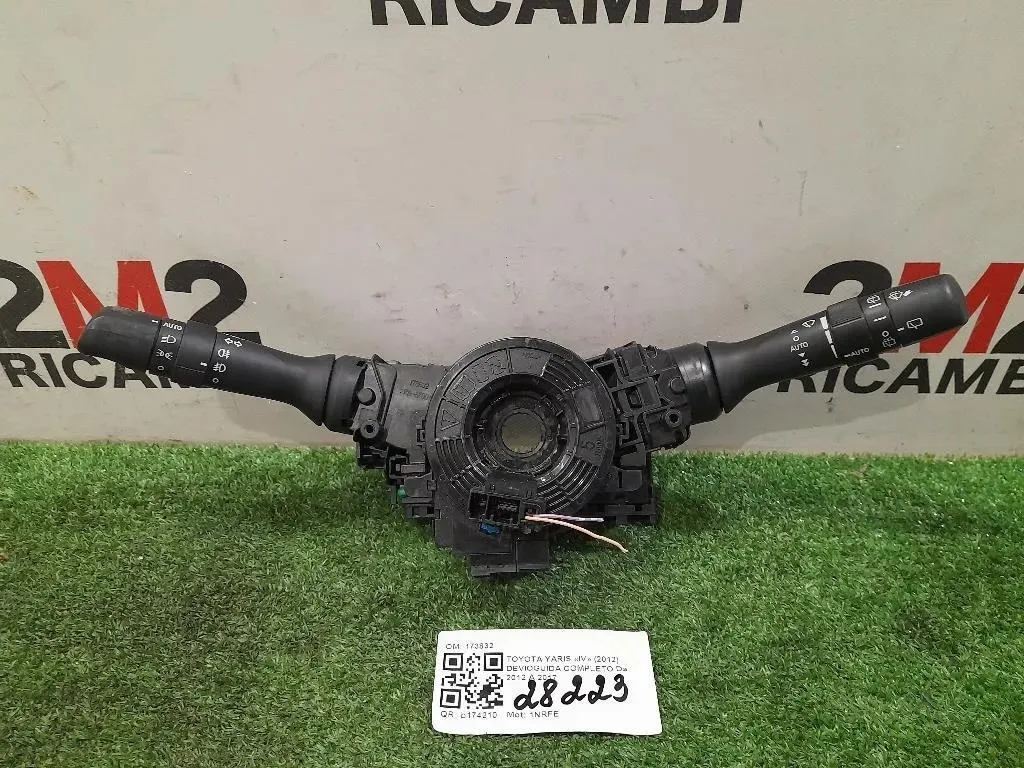 Devioguida Completo 173832 Toyota Yaris IV 2012