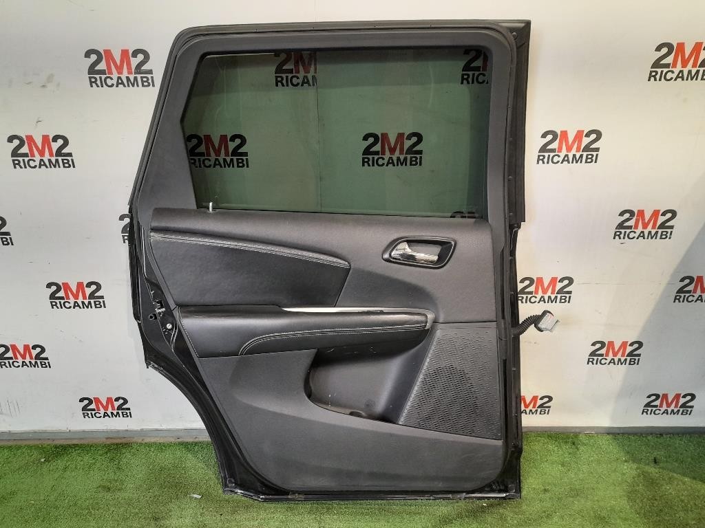 Porta POST SX NUDA K68067473AF Fiat Freemont 2011