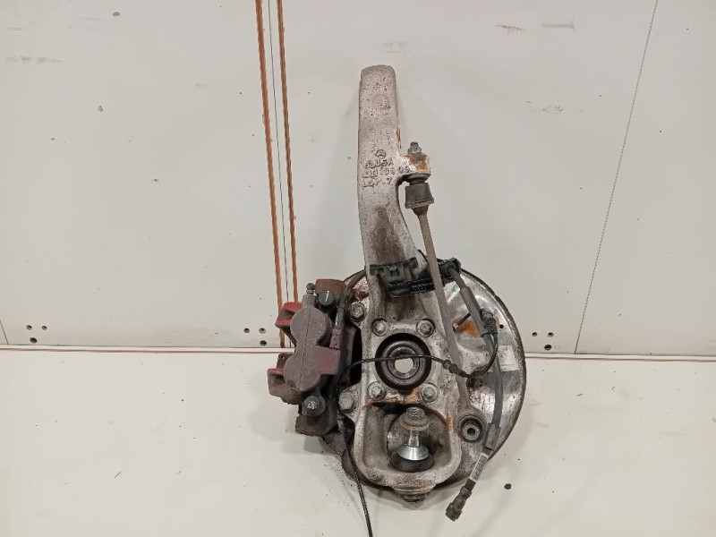 Mozzo Ruota ANT SX MOZZO RUOTA ANT SX Mercedes Classe GLE W166 2015