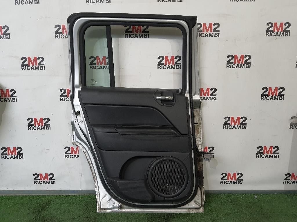 Porta POST SX NUDA K05067713AE Jeep Patriot 2007