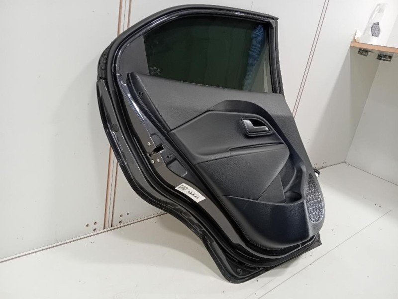Porta POST SX 770031W210 Kia RIO III 2012