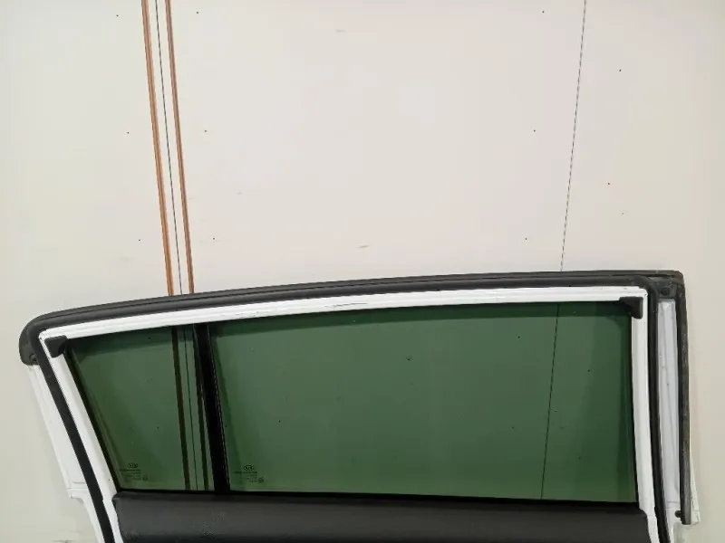 Porta POST SX 770033W010 Kia Sportage III 2010