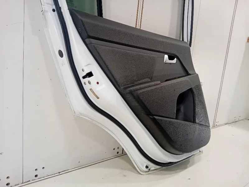 Porta POST SX 770033W010 Kia Sportage III 2010