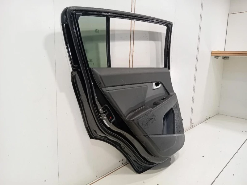 Porta POST SX 770033W010 Kia Sportage III 2010
