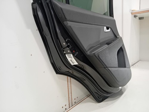Porta POST SX 770033W010 Kia Sportage III 2010