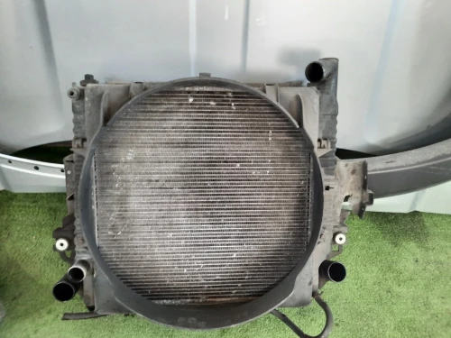 Musata + KIT Radiatori MUSO GASOLIO DIESEL Jeep Cherokee III 2002