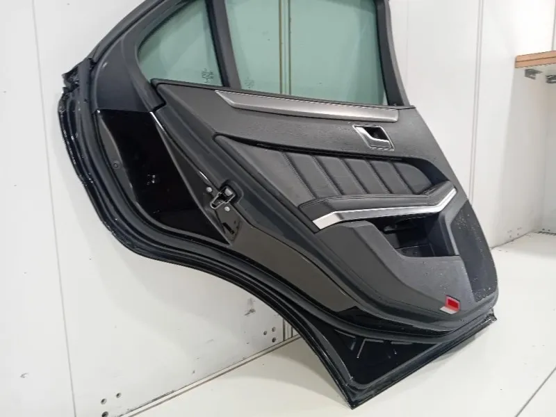 Porta POST SX A2127300105 Mercedes Classe E W212 2009