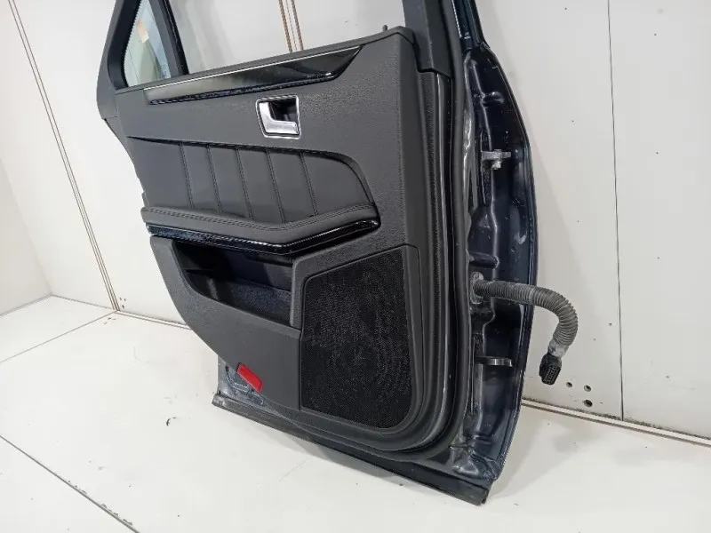 Porta POST SX A2127300105 Mercedes Classe E W212 2009