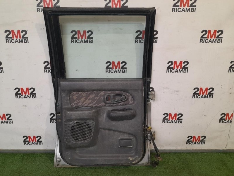 Porta POST SX MR178077 NUDA Mitsubishi L200 II 1997
