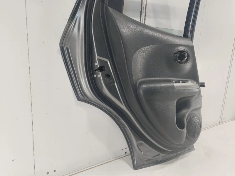 Porta POST SX H2A01BA6MC Nissan JUKE I 2010