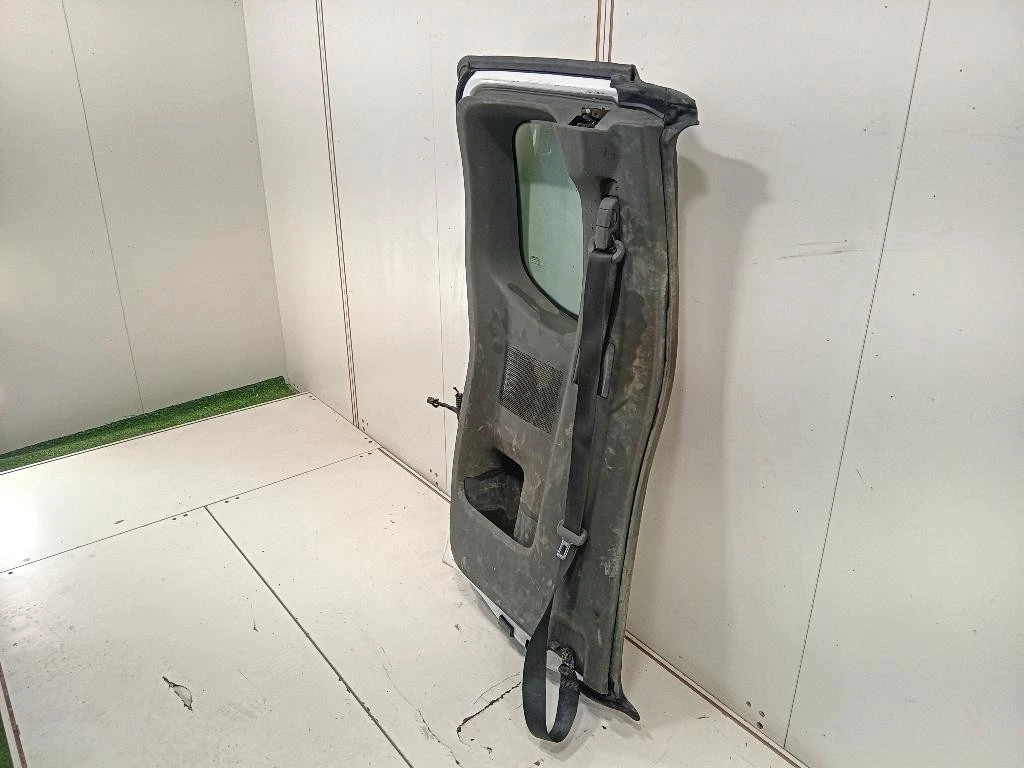 Porta POST SX 82101EB30J Nissan Navara 2010