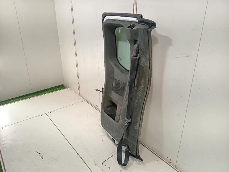 Porta POST SX 82101EB30J Nissan Navara 2010