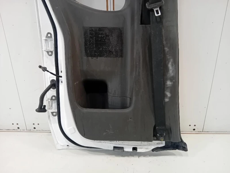 Porta POST SX 82101ZL40B Nissan Navara 2010