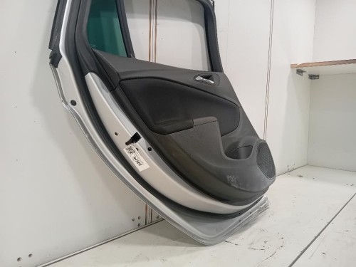Porta POST SX 39028993 COLORE GAN 176 Opel Astra K SW 2016