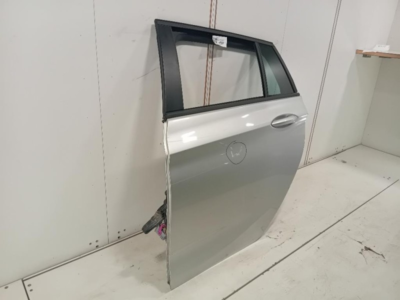 Porta POST SX 39028993 COLORE GAN 176 Opel Astra K SW 2016