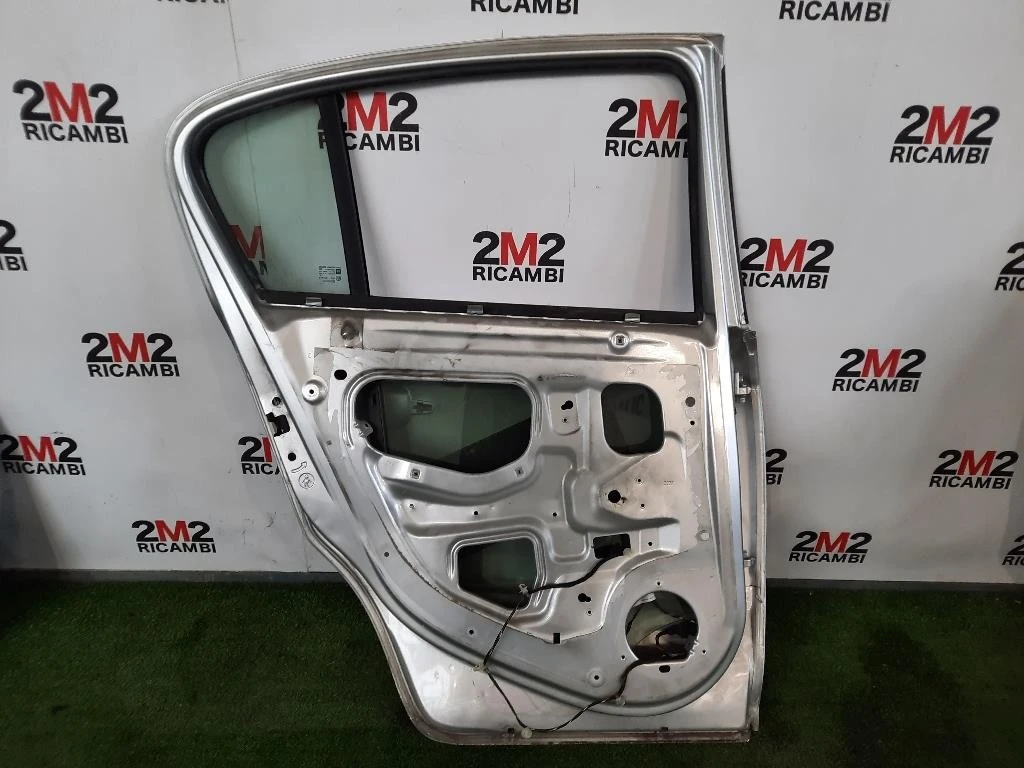 Porta POST SX 93189342 Opel Corsa D 2007