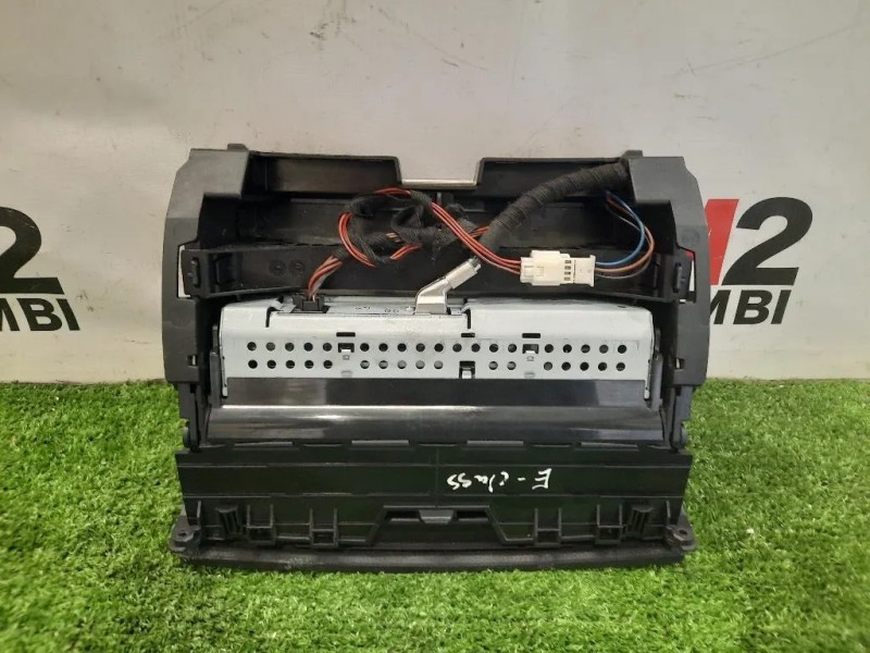 Display DI Navigazione A2046801231 Mercedes Classe C W204 2007