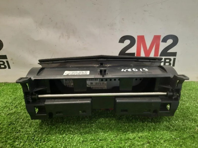 Display DI Navigazione A2046801231 Mercedes Classe C W204 2007