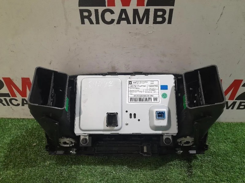 Display DI Navigazione 13223793 Opel Insignia A 2009