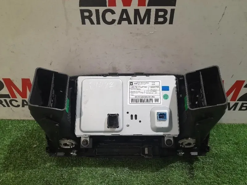 Display DI Navigazione 13223793 Opel Insignia A 2009