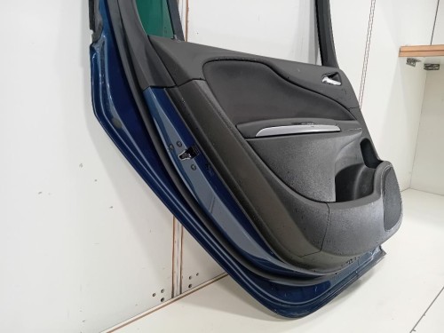Porta POST SX 13355182 Opel Zafira C 2012